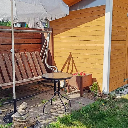 Semesterbostad Lihtne Ja Hubane Saunamaja Paralepas Paralepa