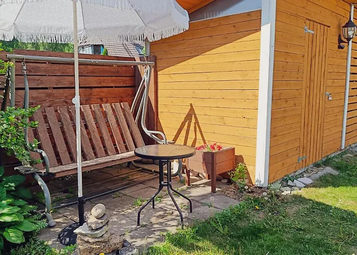 Dom wakacyjny Lihtne Ja Hubane Saunamaja Paralepas Paralepa