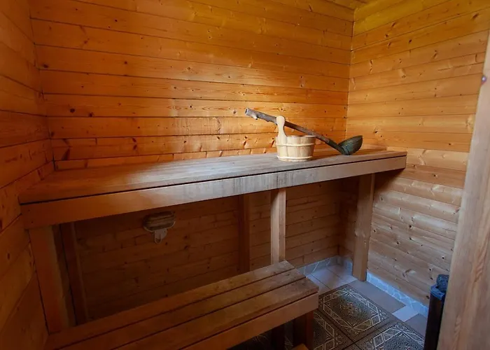 Dom wakacyjny Lihtne Ja Hubane Saunamaja Paralepas